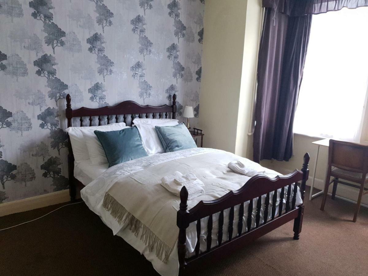 Grandeur Holiday Home, With Free Parking Clacton-on-Sea Exterior photo